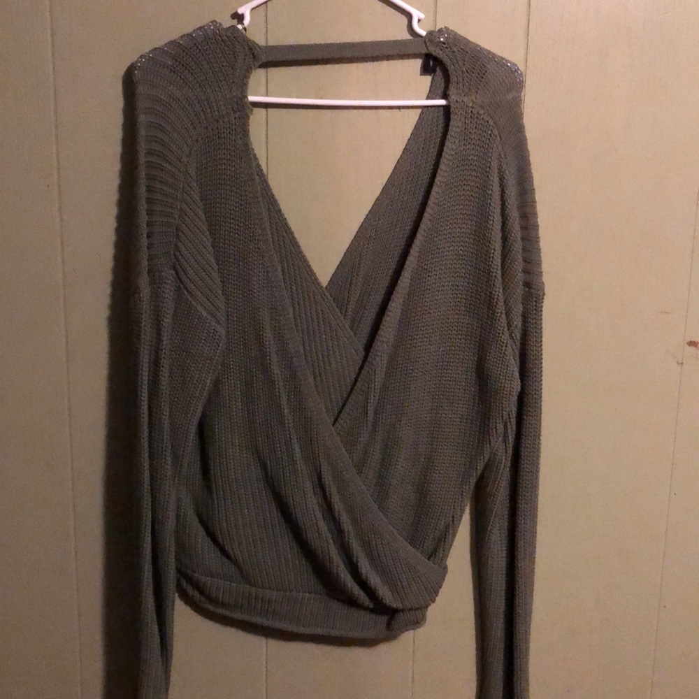 Sweater - Picture 2 of 3